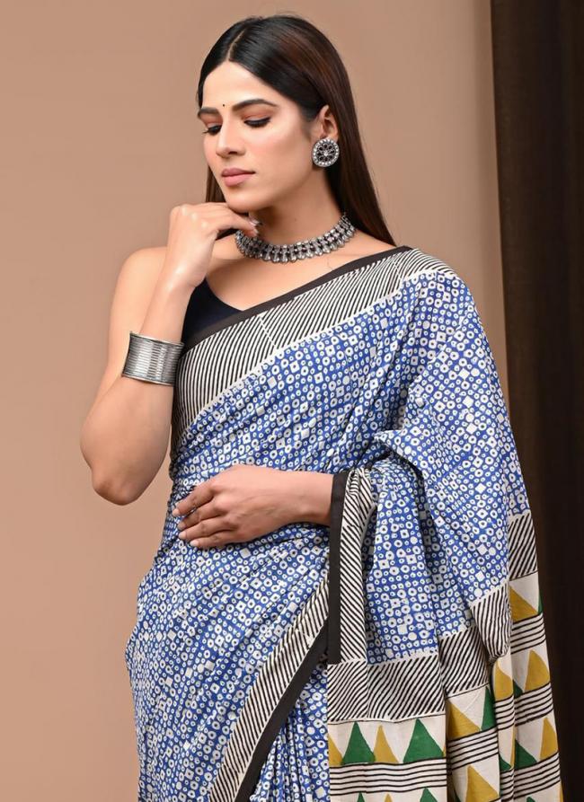 Cotton Blue Casual Wear Printed Saree